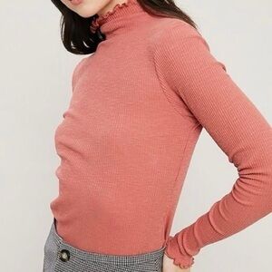 Topshop| Pretty Pink Ruffled Edge Turtleneck Long Sleeved Top Shirt Sz 4